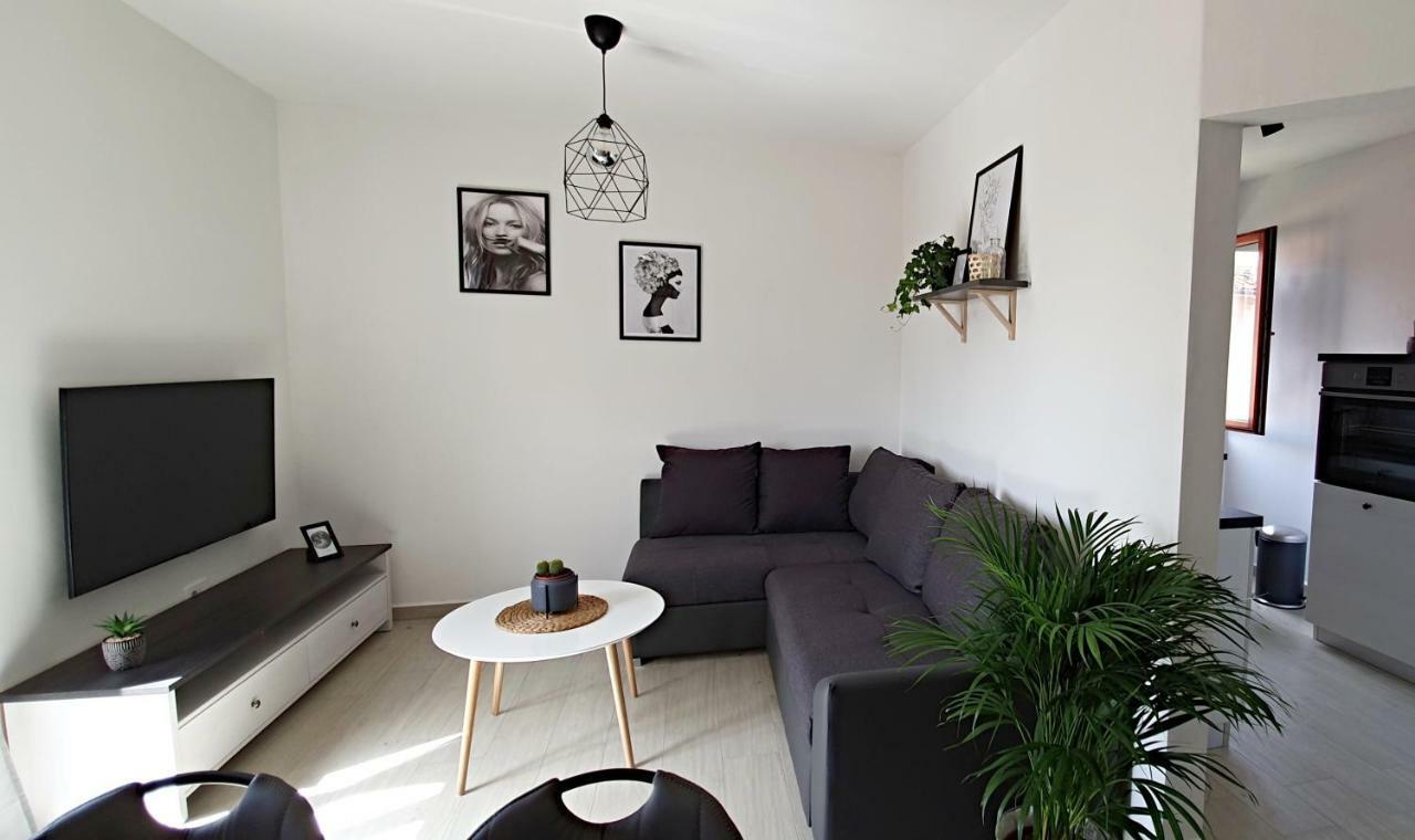 Apartment Luna Umag Buitenkant foto